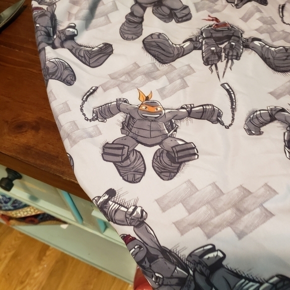 NICKELODEON 𝅺TMNT  Full Size Sheet T34 - Picture 4 of 7